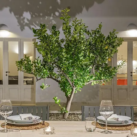 Mit Privatpool An Der Adriakueste Ostuni