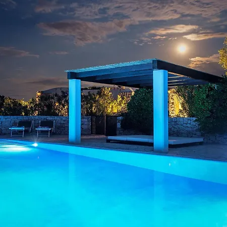 Mit Privatpool An Der Adriakueste Ostuni