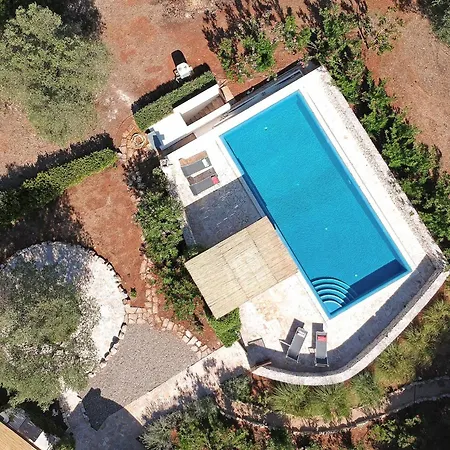Mit Privatpool An Der Adriakueste Holiday home